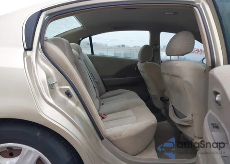 2004 Nissan Altima 2.5 S z USA, uszkodzony, nr VIN 1N4AL11D44C122776